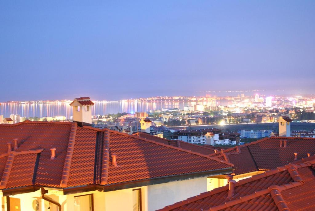 Villa On The Black Sea 써니비치 외부 사진