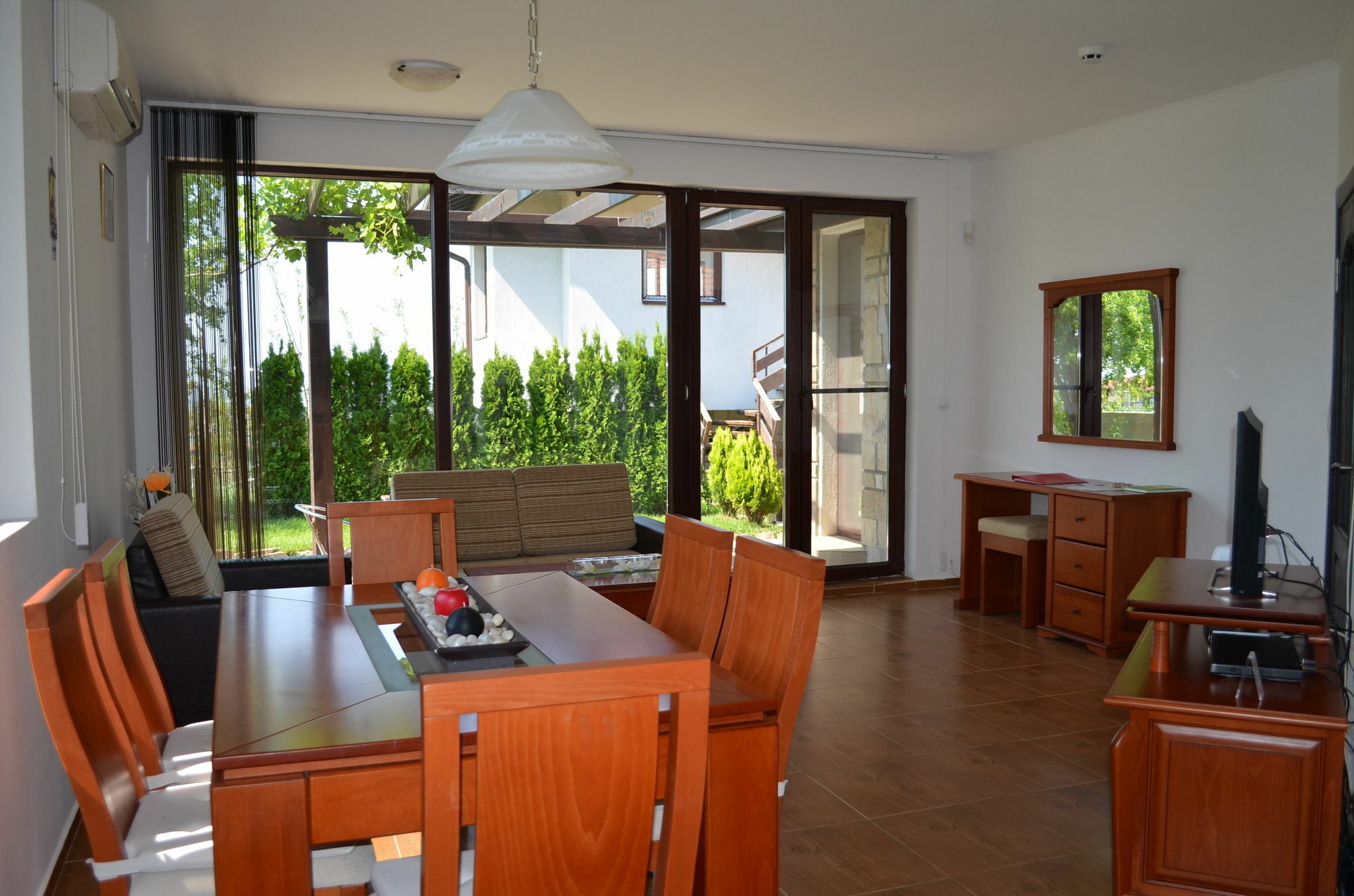 Villa On The Black Sea 써니비치 외부 사진